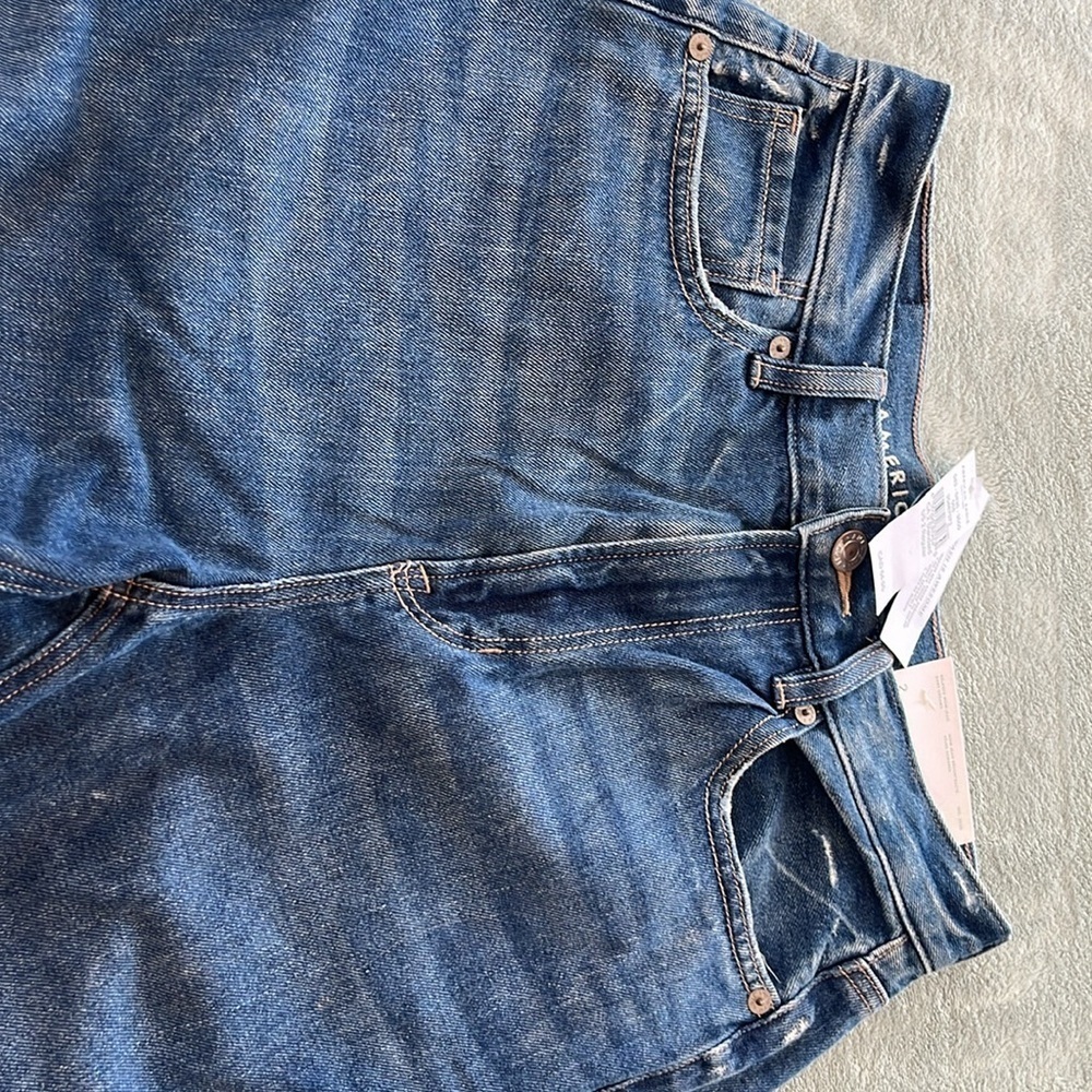 American eagle relaxed mom jeans - Picture 2 of 2